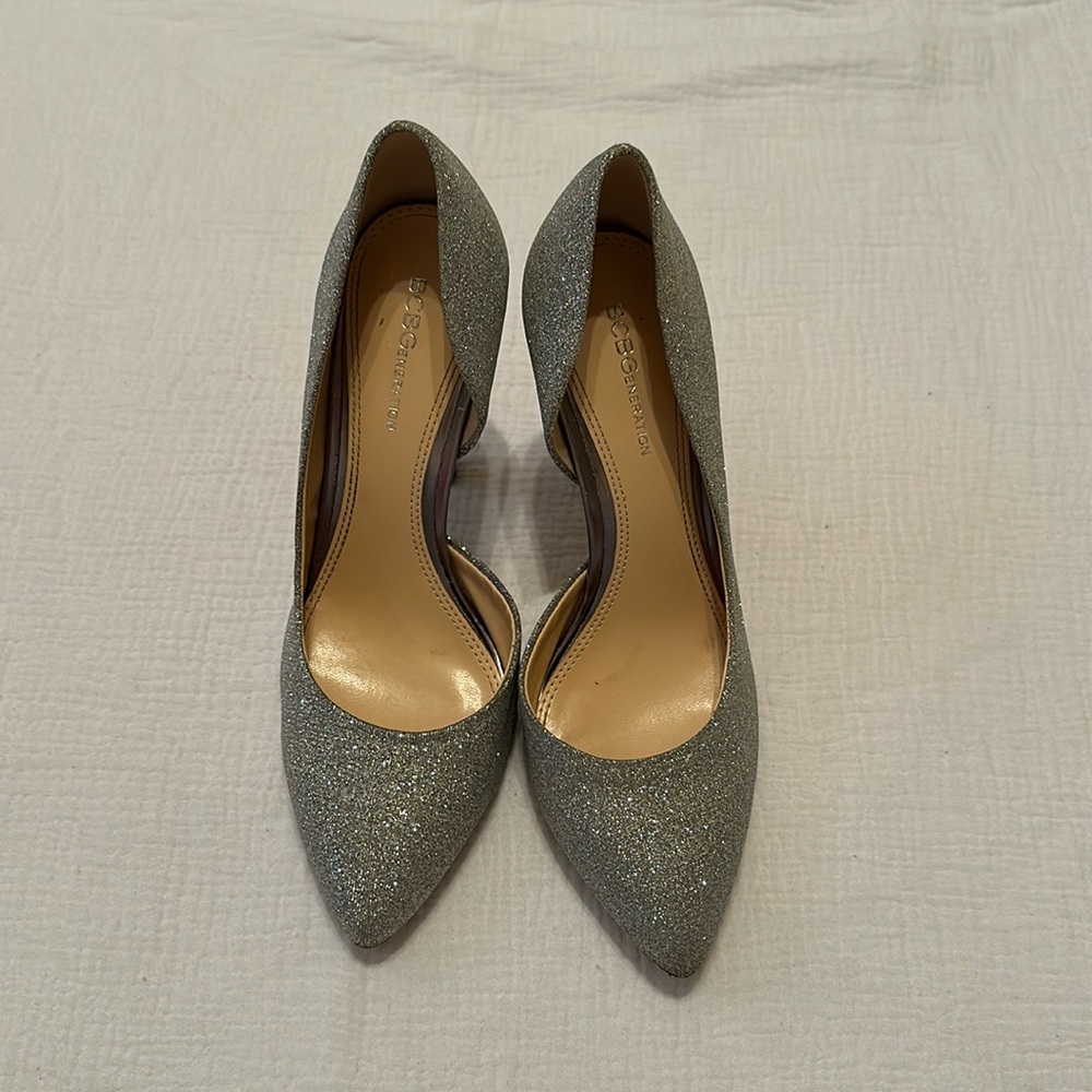BCBGeneration Silver Sparkly heels size 7.5 GUC
